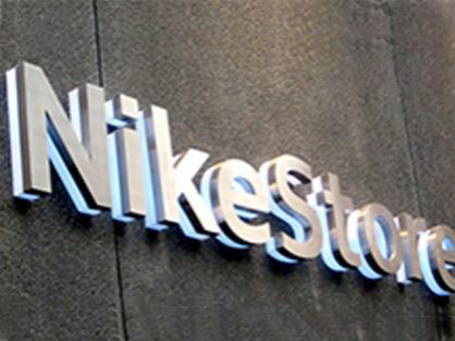 Máquina de Corte por Láser de Fibra, con Cubierta Protectora