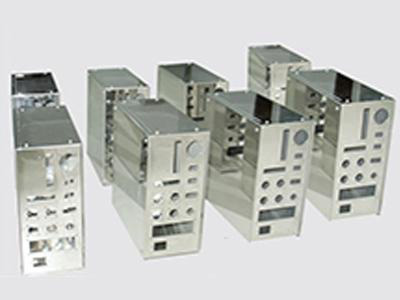 Máquina de Corte por Láser de Fibra, con Cubierta Protectora