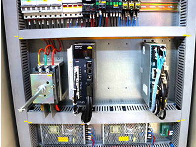 Prensa Plegadora Hidráulica CNC, con Controlador DELEM DA66T