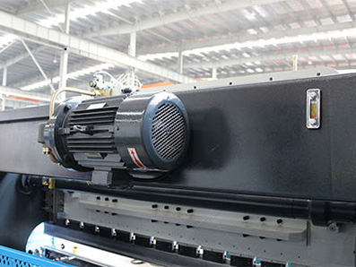 Plegadora Hidráulica, con Controlador E21