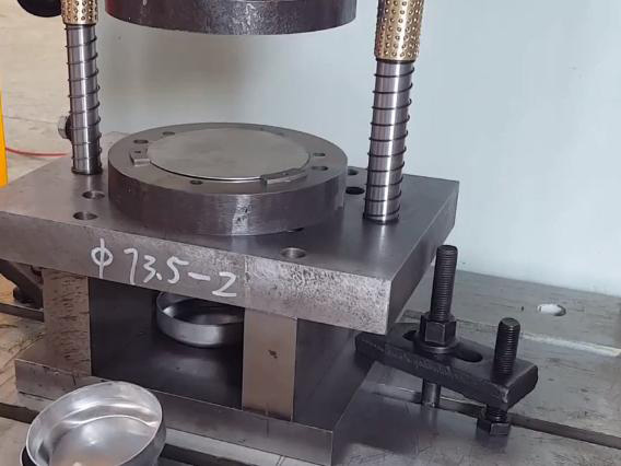 Prensa Hidráulica de 4 Columnas, Tipo Y32